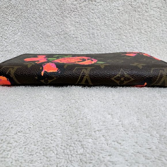 Louis Vuitton X Stephen Sprouse Monogram Roses Zippy Wallet - Picture 15 of 16